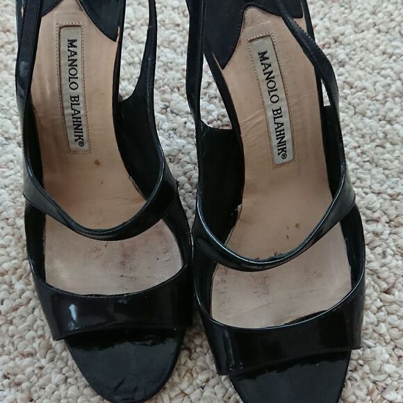 Manolo Blahnik patent black leather heels size 8 - Picture 4 of 8